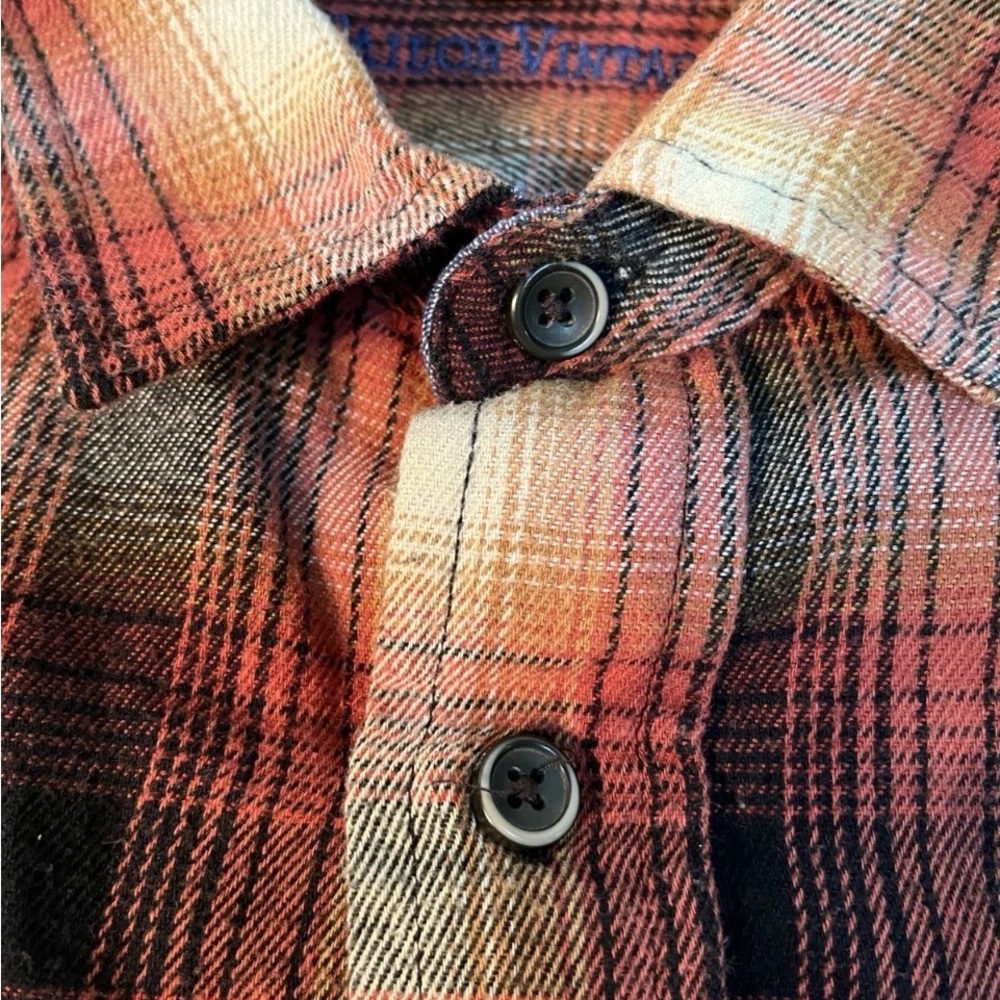 Tailor Vintage Luxe Performance Plaid Button Up Shirt Men S Condition Excellent - Picture 7 of 10